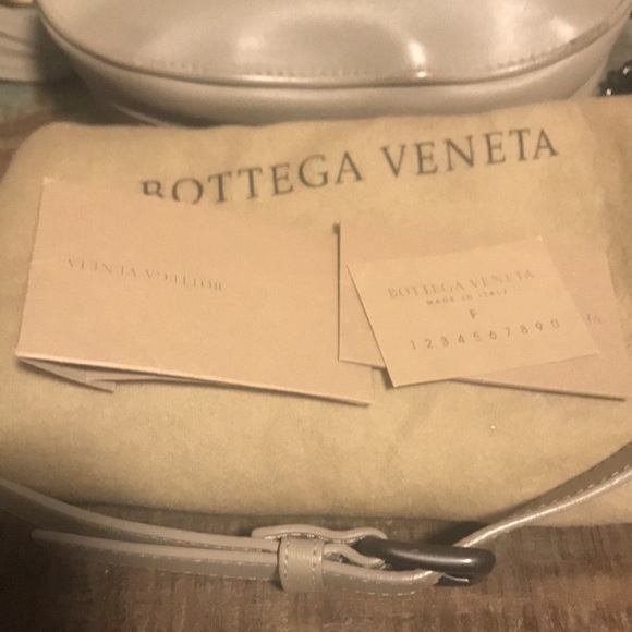 🎈sold 🎈 Bottega Veneta intrecciato belt bag - Picture 11 of 16